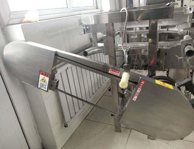 屠宰設(shè)備帶式劈半鋸 屠宰設(shè)備帶式劈半鋸